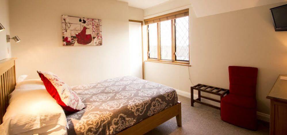 Fern Lodge Guesthouse Hythe  Eksteriør bilde